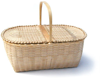 [Shaker Lidded Knife Basket]